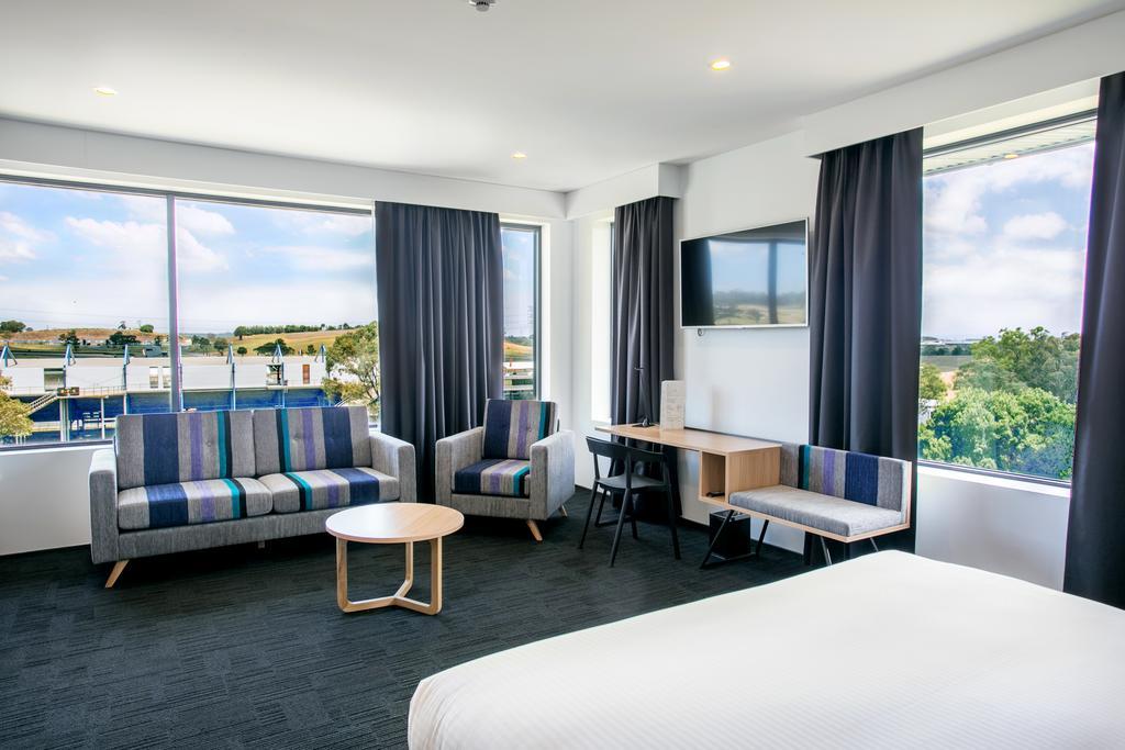 Alpha Hotel Eastern Creek Eksteriør billede